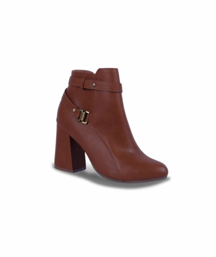 BROWNSTONE CHIC